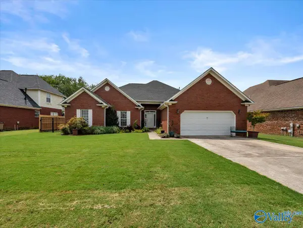 1941 Red Sunset Drive, Decatur, AL 35603