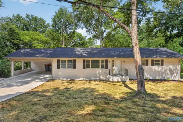 8506 Louis Drive Se, Huntsville, AL 35802