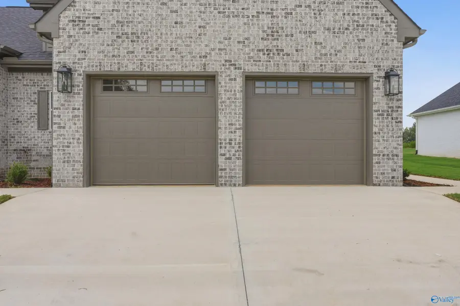 1566 County Road 413, Killen, AL 35645 - #3
