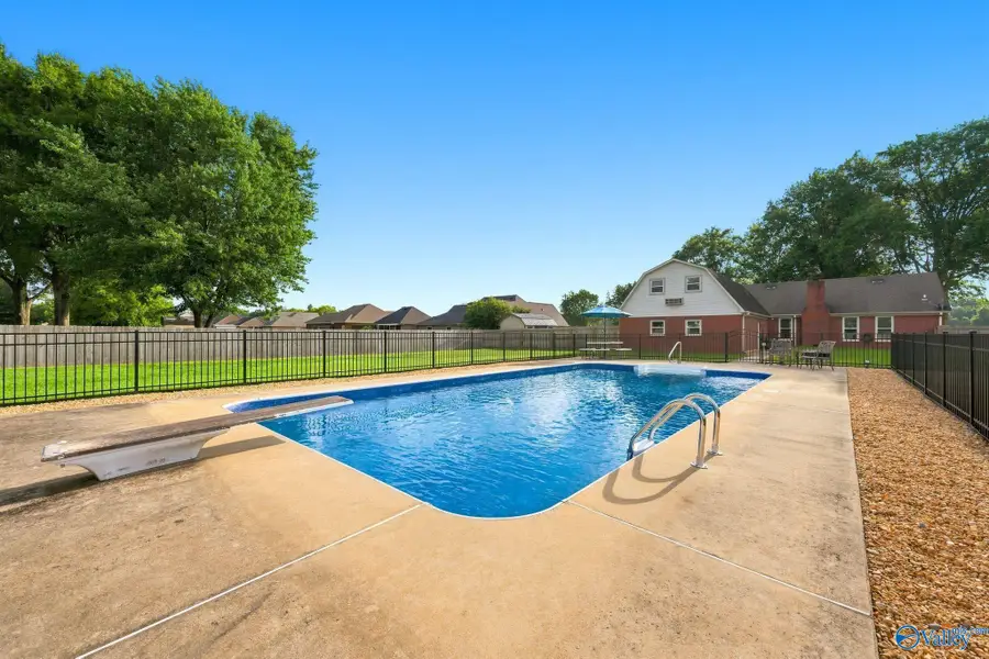 1716 Woodall Road Sw, Decatur, AL 35601 - #2