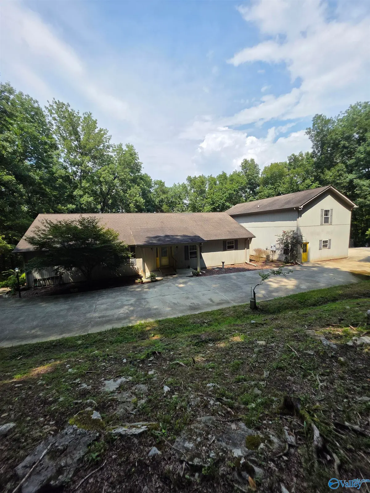 475 South Green Mountain Road, Owens Cross Roads, AL 35763 - #1
