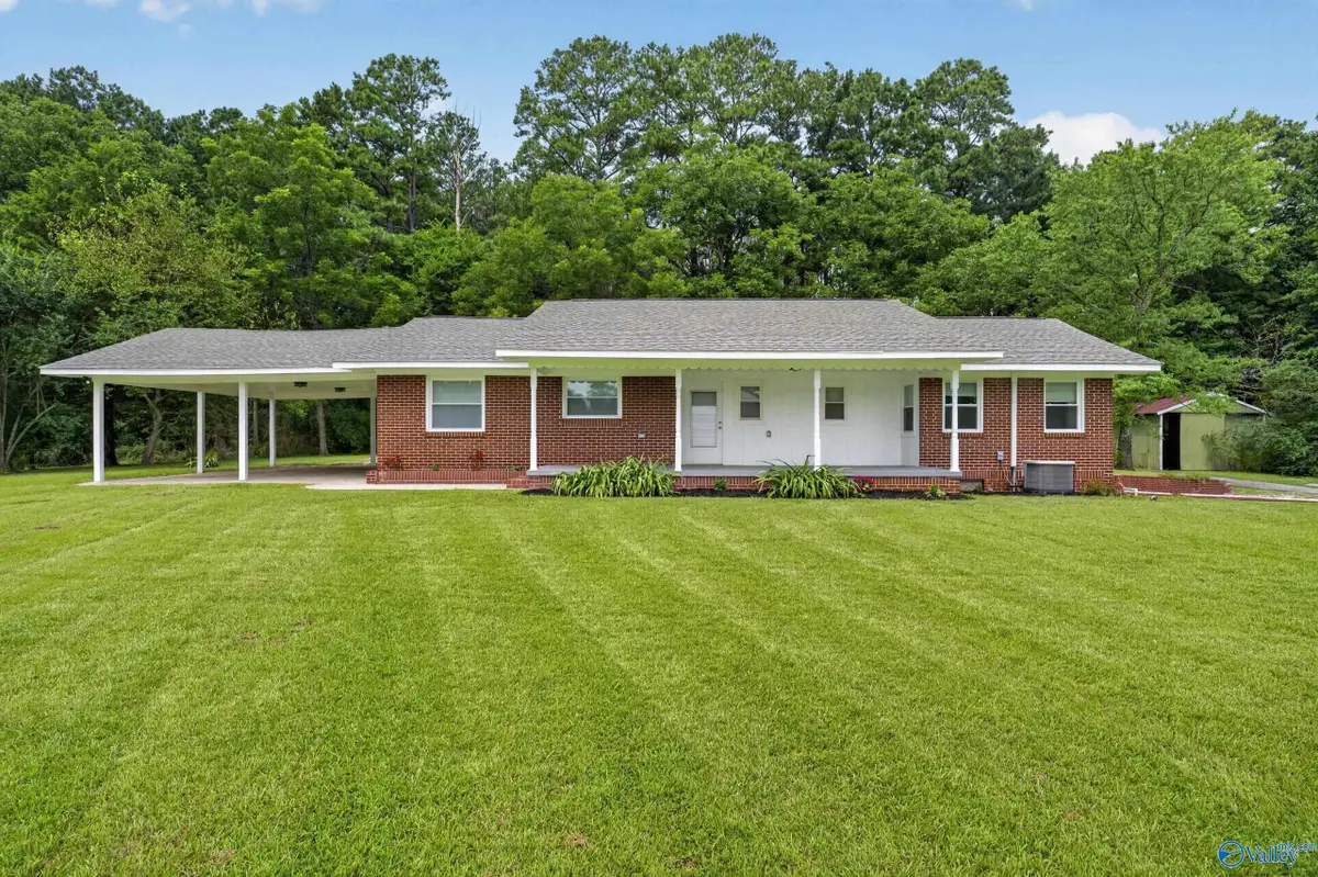1021 Alabama Highway 69 N, Cullman, AL 35058 - #1