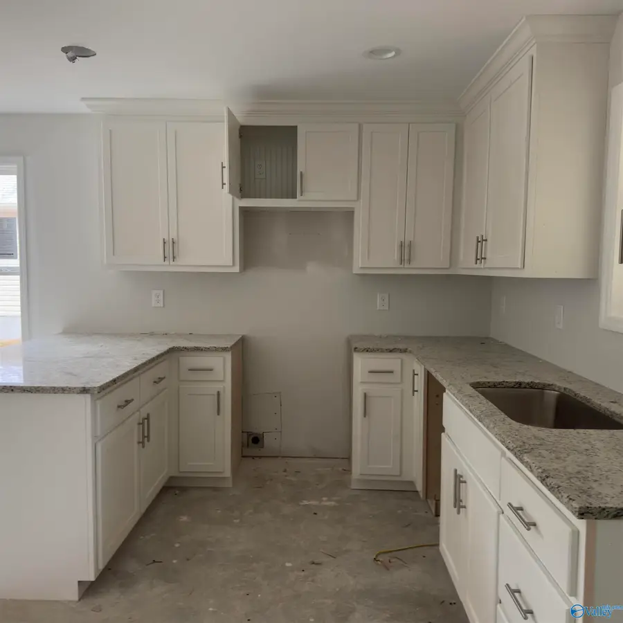 2216 Kildare Street, Huntsville, AL 35811 - #2