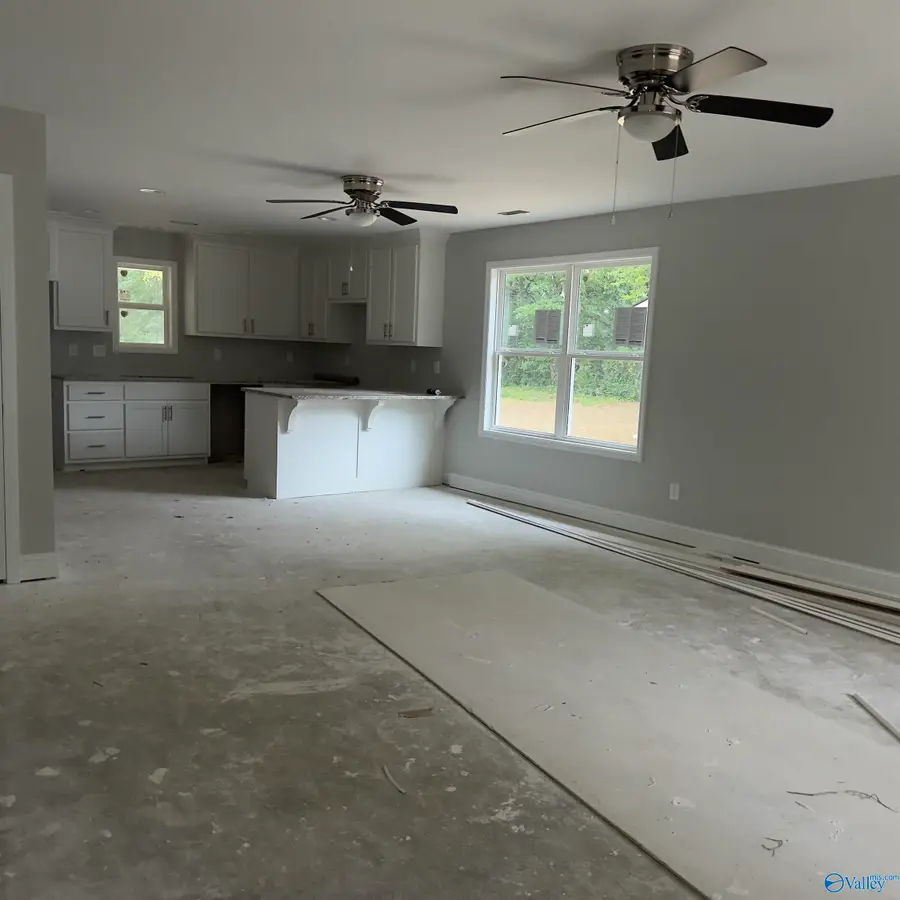 2300 Kildare Street, Huntsville, AL 35811 - #2