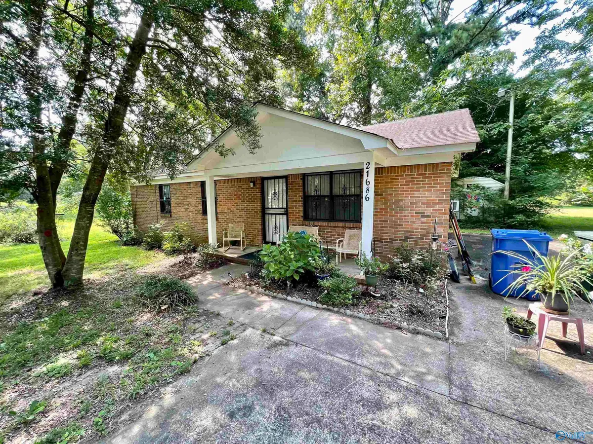 21686 Compton Road, Athens, AL 35611 - #1