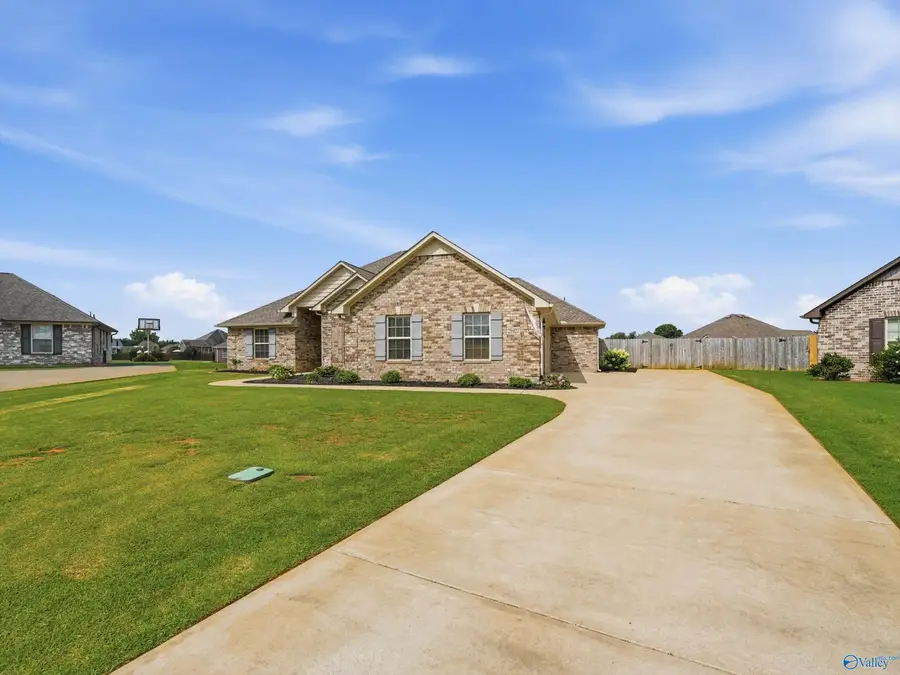 25927 Stef Lane, Athens, AL 35613 - #3