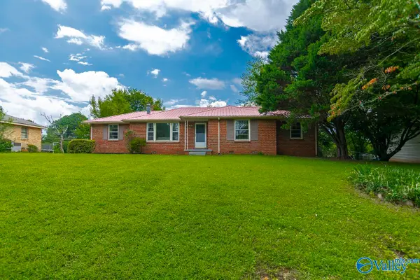 4019 Mcclain Lane Nw, Huntsville, AL 35810
