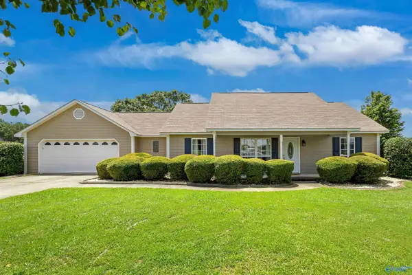 10 Morning Glory Lane, Albertville, AL 35950