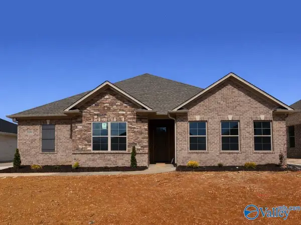 26399 Old Town Drive, Athens, AL 35613
