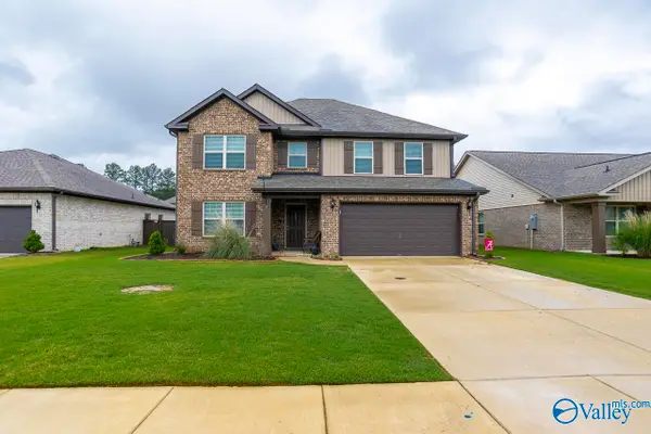 117 Barlow Way, Owens Cross Roads, AL 35763