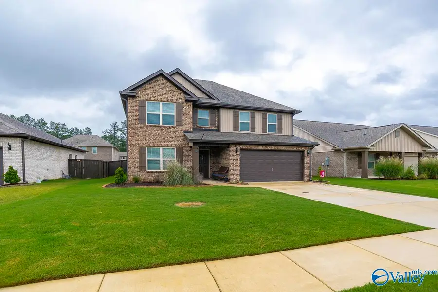 117 Barlow Way, Owens Cross Roads, AL 35763 - #2