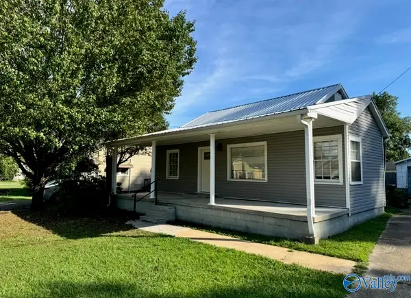 6 Peachtree Street, Gadsden, AL 35904