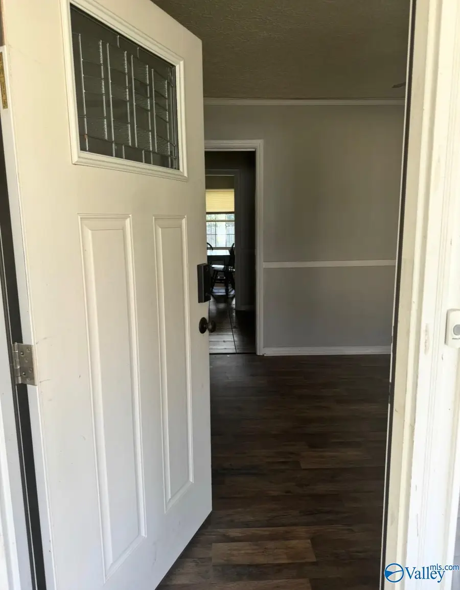 6 Peachtree Street, Gadsden, AL 35904 - #3