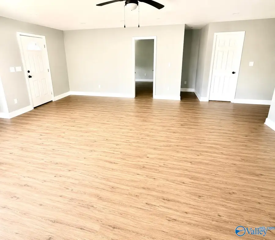 206 Hughes Avenue, Attalla, AL 35954 - #3