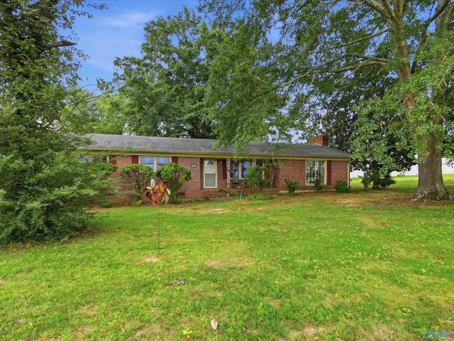 215 Church Avenue, New Hope, AL 35760 - #3