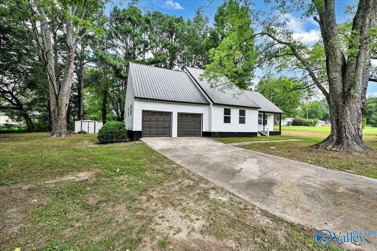 1302 Country Club Circle Nw, Arab, AL 35016 - #1