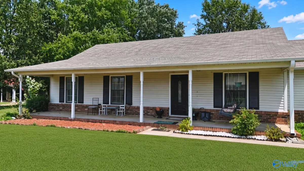 15952 Jackson Lane, Athens, AL 35613 - #1
