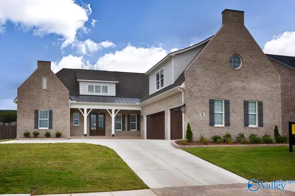 66 Taylors Brook Way, Gurley, AL 35748