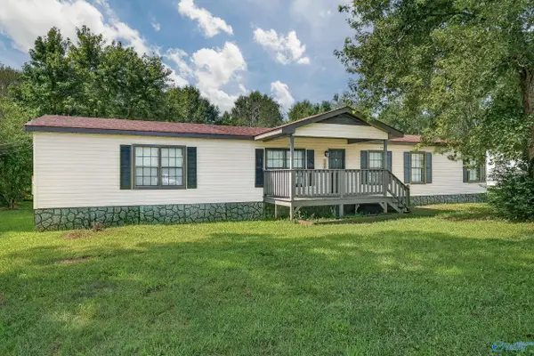 124 Helton Avenue, Hazel Green, AL 35750