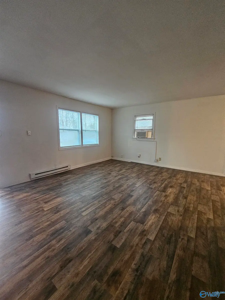 2708 NW Cave Avenue, Huntsville, AL 35810 - #3