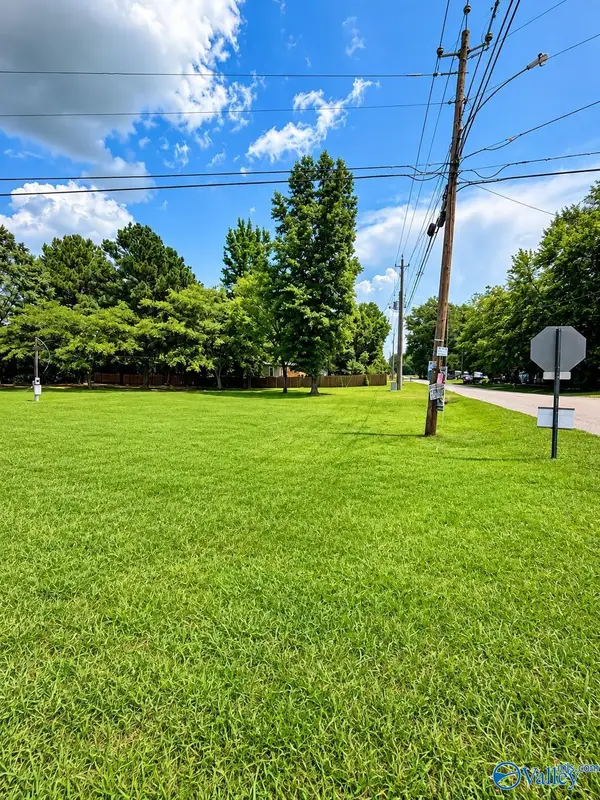 2853 Bobo Section Road, Hazel Green, AL 35750