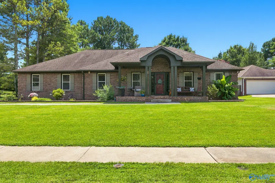 122 Waterbury Drive, Harvest, AL 35749 - #2