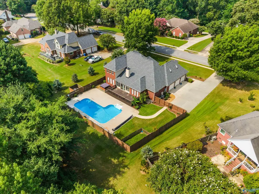 17092 Forest Hills Drive, Athens, AL 35613 - #2