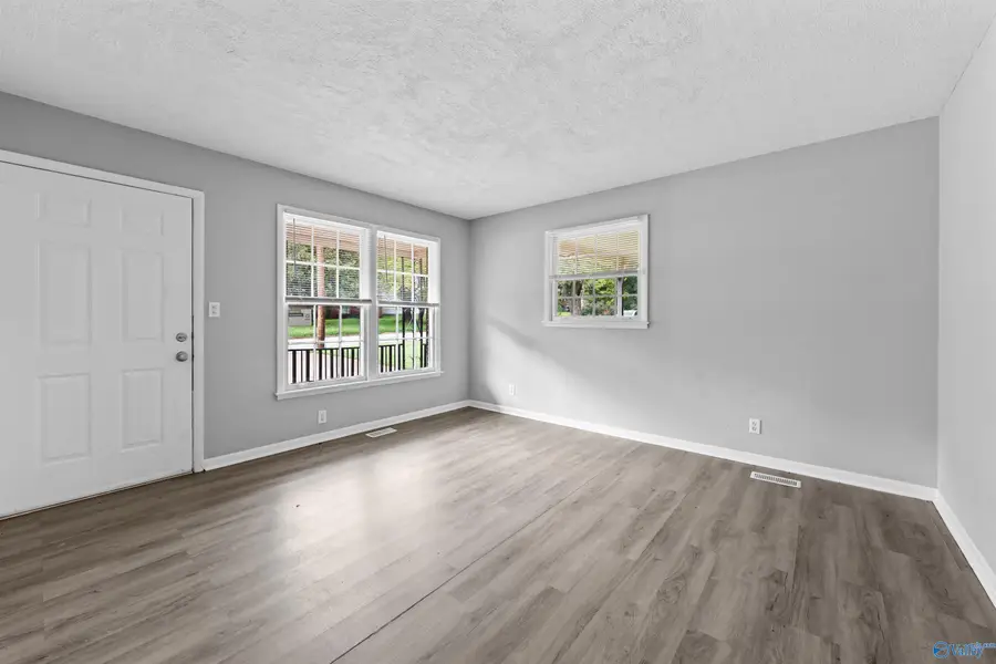 1706 Golf Club Lane Nw, Huntsville, AL 35816 - #3