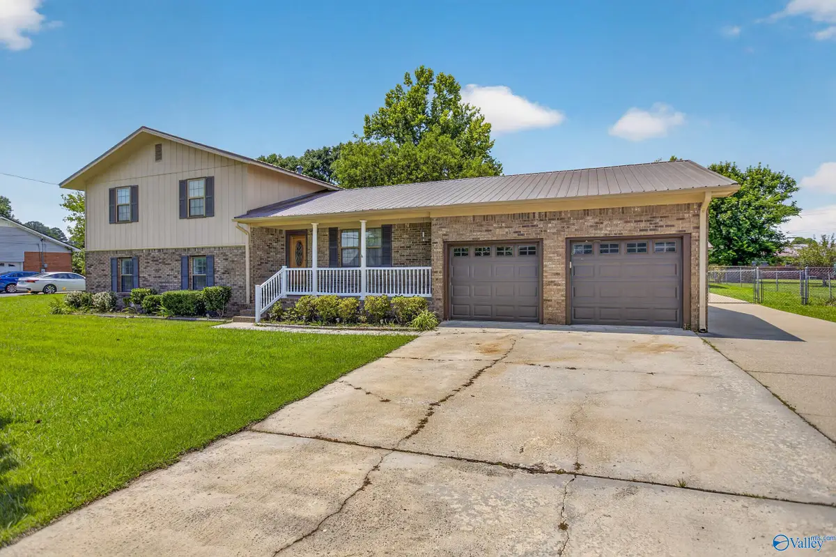 203 Hannah Avenue Se, Attalla, AL 35954 - #1