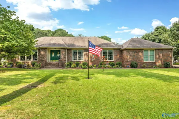 1707 Walnut Street, Albertville, AL 35950