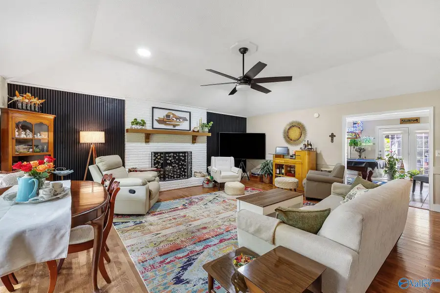 1707 Walnut Street, Albertville, AL 35950 - #3