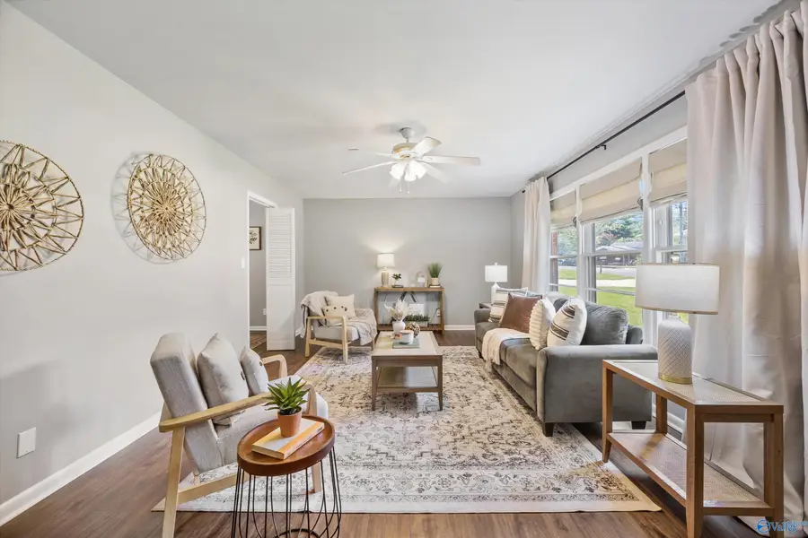 2013 Cloys Avenue Ne, Huntsville, AL 35811 - #2