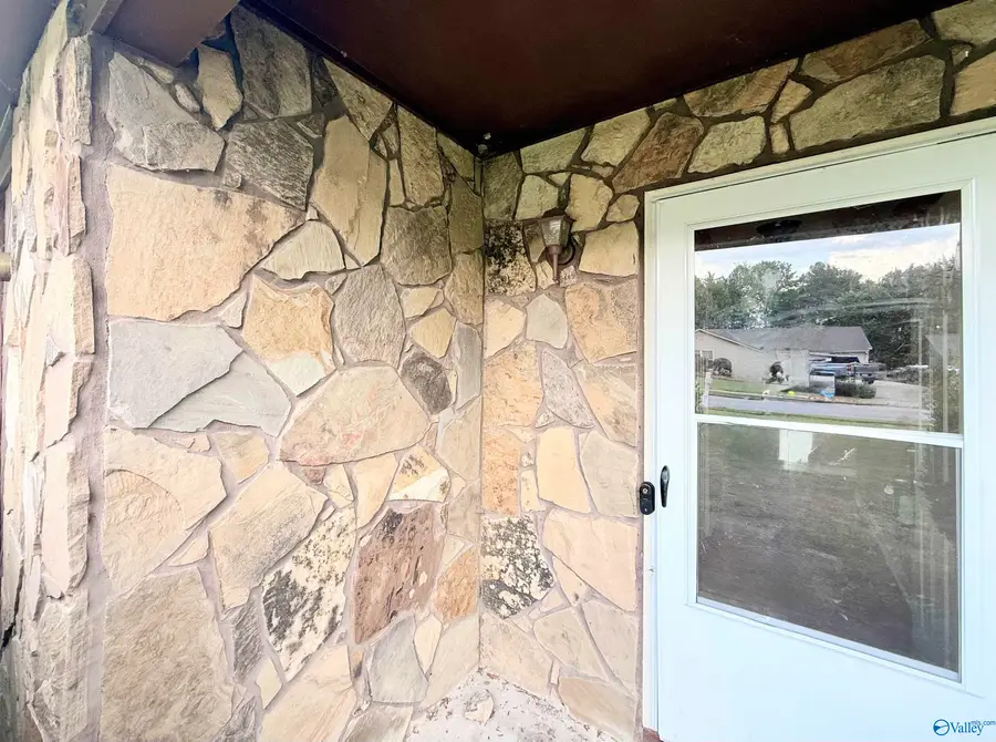 1009 Riverchase Drive Se, Huntsville, AL 35803 - #3