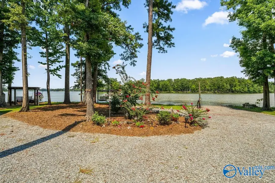 5880 Kelly Street #16 C & D, Cedar Bluff, AL 35959 - #3