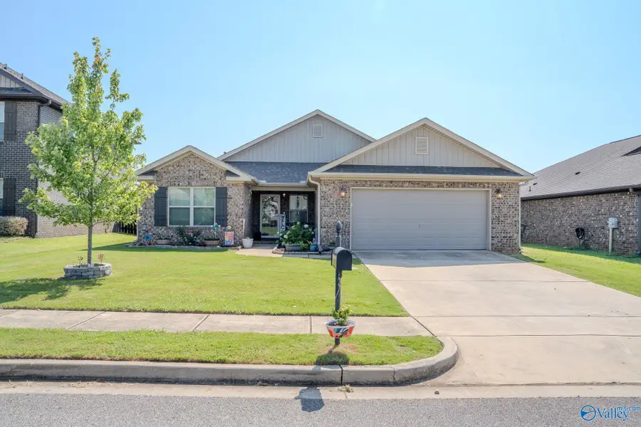 261 Fenrose Drive, Harvest, AL 35749 - #2