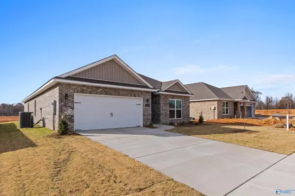 21738 Huntington Pike, Athens, AL 35613