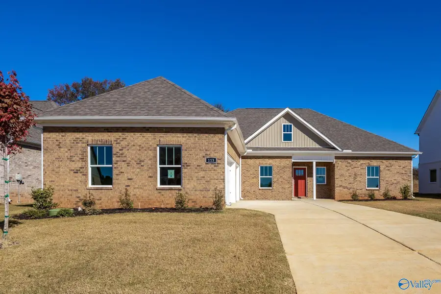 112 Donnington Way, Meridianville, AL 35759 - #2