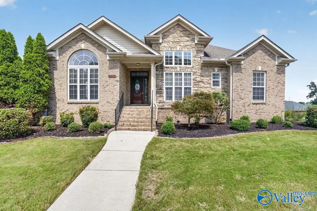 2824 Slate Drive Sw, Huntsville, AL 35803 - #1