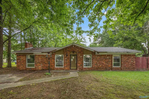 710 Westwood Circle Sw, Decatur, AL 35601