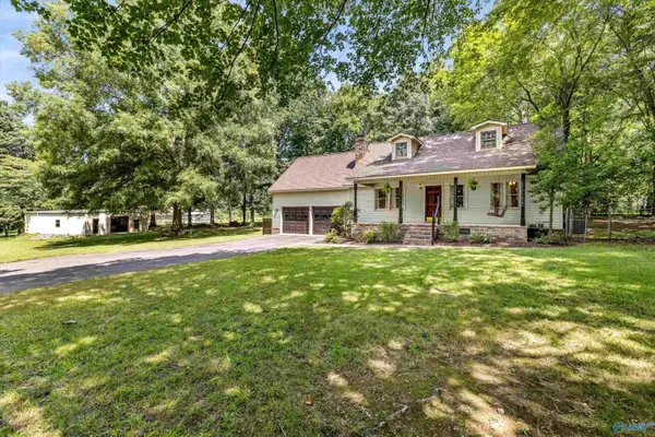 1341 Maple Lane, Arab, AL 35016