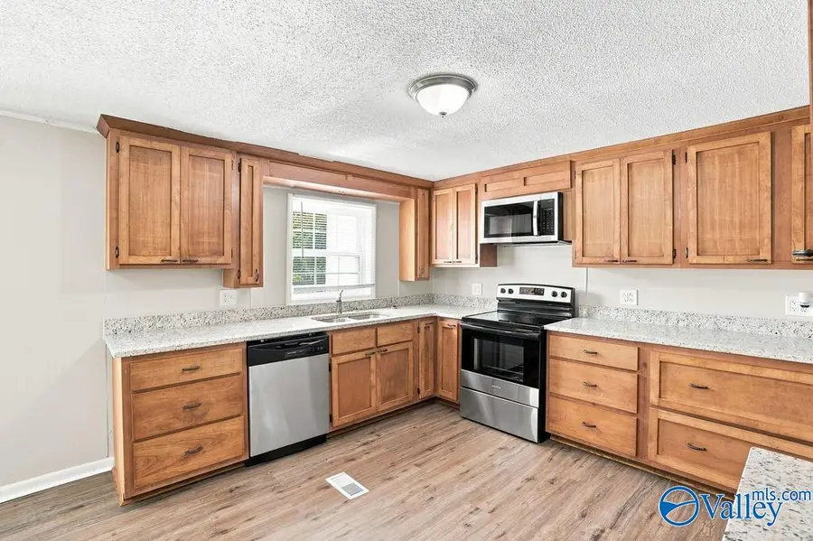 499 Hurricane Road, New Market, AL 35761 - #3