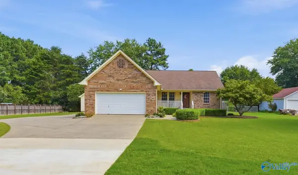 27583 Azalea Trail, Athens, AL 35613