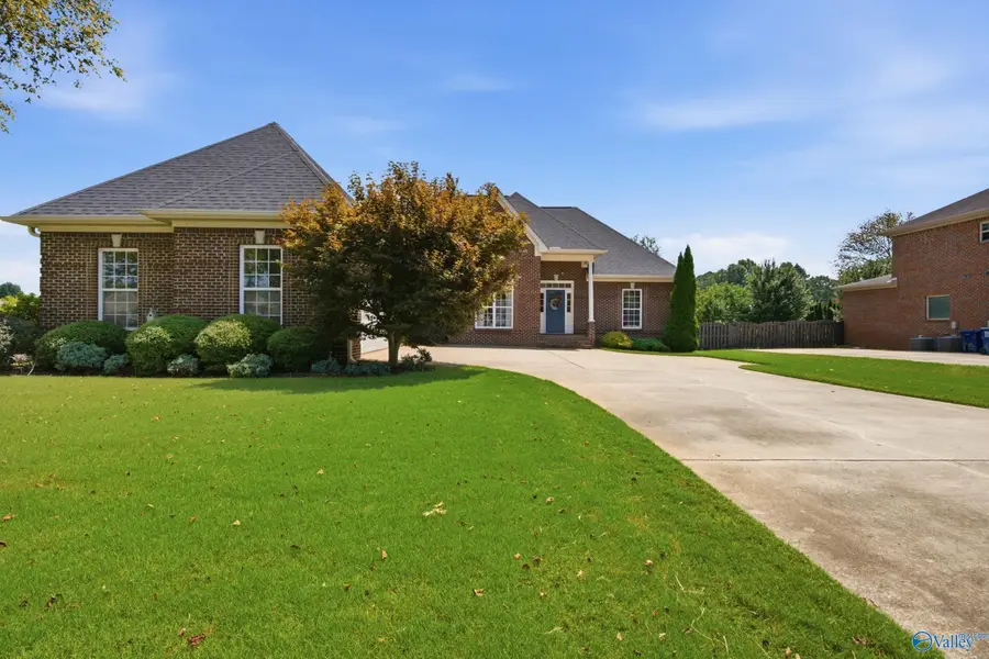 103 Hill Brook Drive, Meridianville, AL 35759 - #2