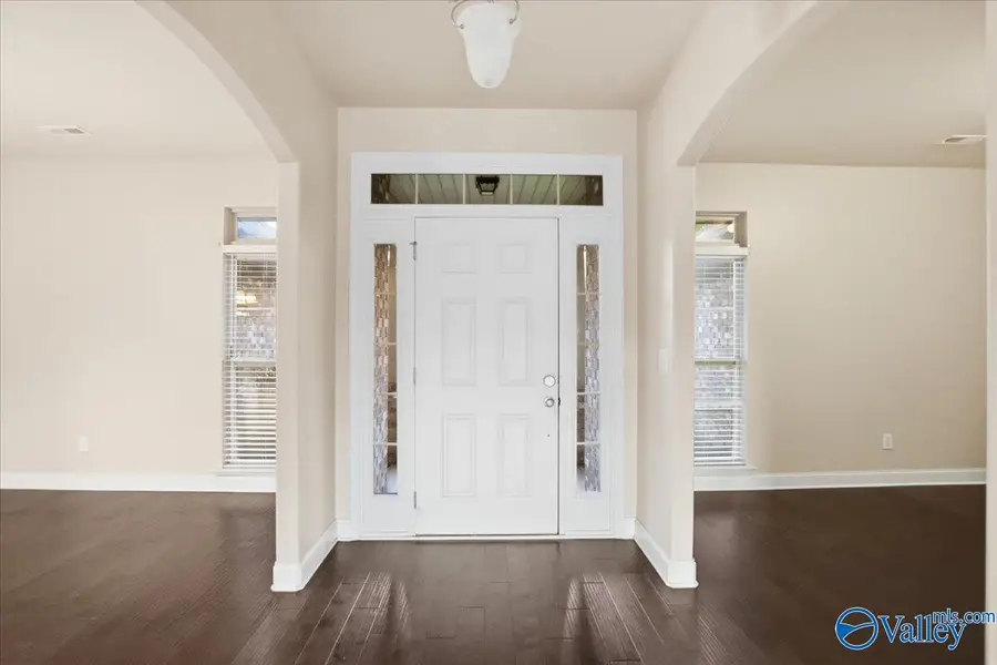517 Summer Cove Nw, Madison, AL 35757 - #2