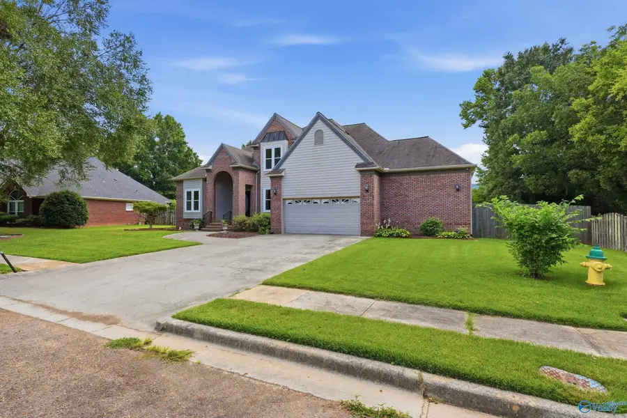 141 Cheval Blvd Se, Brownsboro, AL 35741 - #3