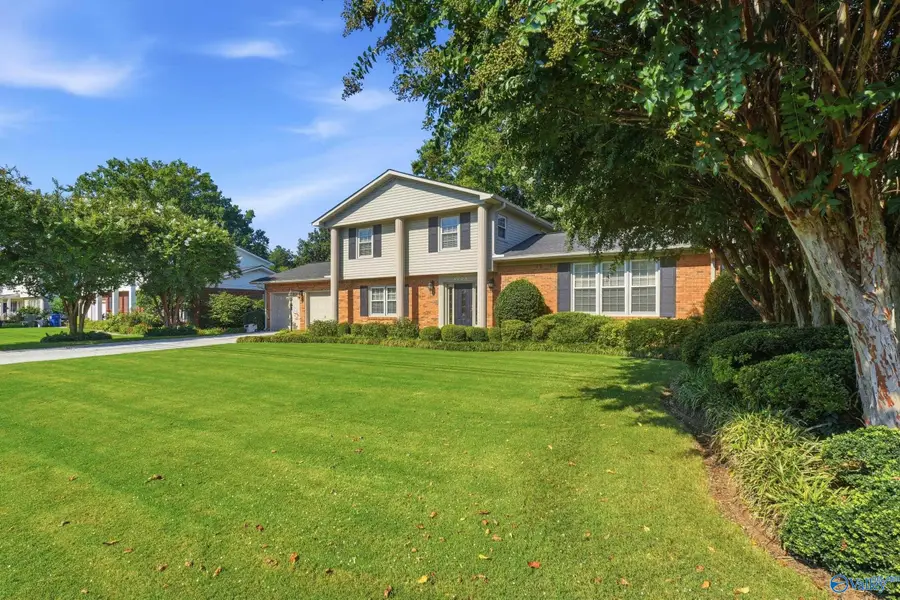 8008 Lauderdale Road, Huntsville, AL 35802 - #2