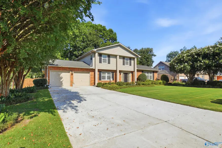 8008 Lauderdale Road, Huntsville, AL 35802 - #3