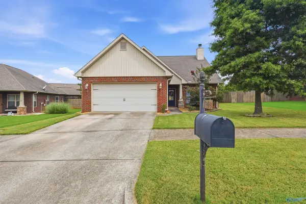 7602 Graydon Street Nw, Huntsville, AL 35806