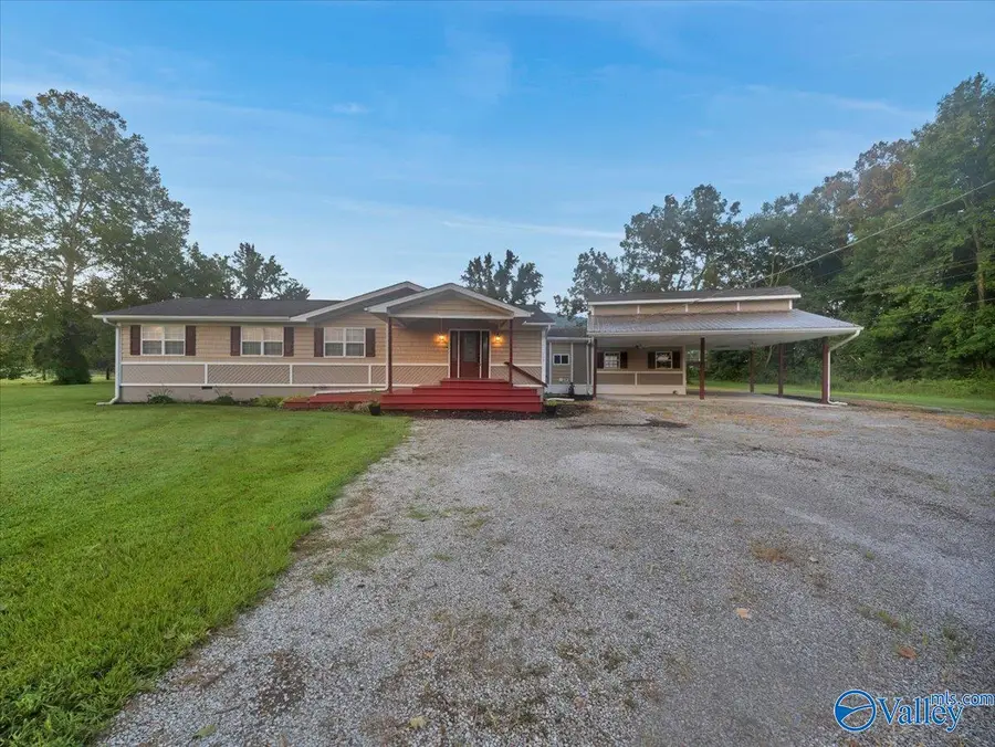 198 Childress Street, Gurley, AL 35748 - #2