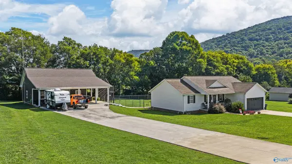 65 Road 9076, Fort Payne, AL 35967